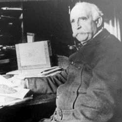 Archenhold Simon Studierzimmer 250 250